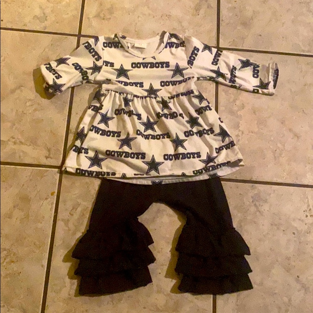 Dallas outfit